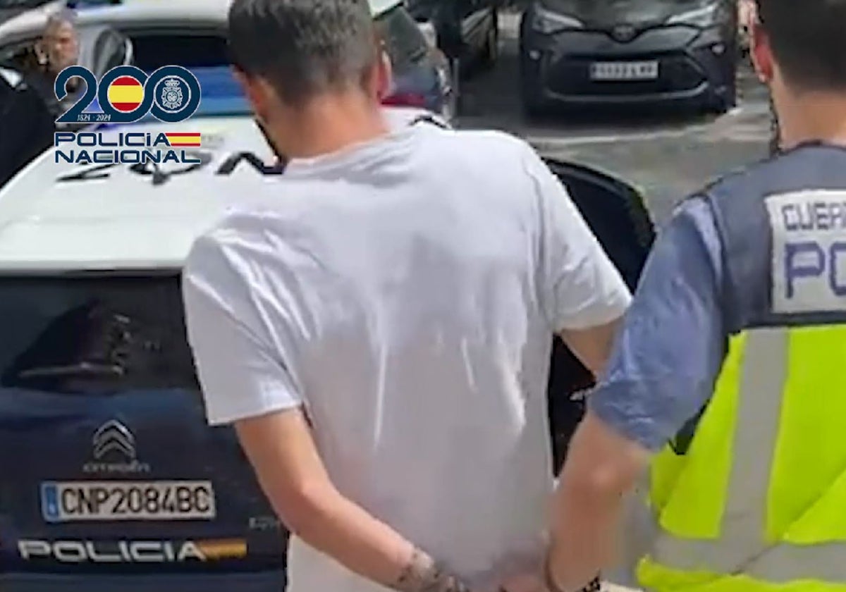Cerrojazo al narcopiso del clan de los Vargas en San Blas, con seis detenidos
