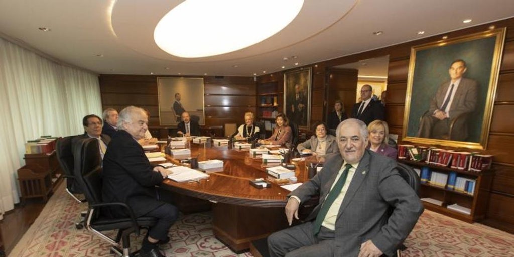 Tres magistrados del Constitucional piden a Pumpido que detenga la amnistía hasta que Europa se pronuncie