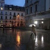 Aemet activa un doble aviso amarillo para este miércoles por la previsión de fuertes lluvias y tormentas