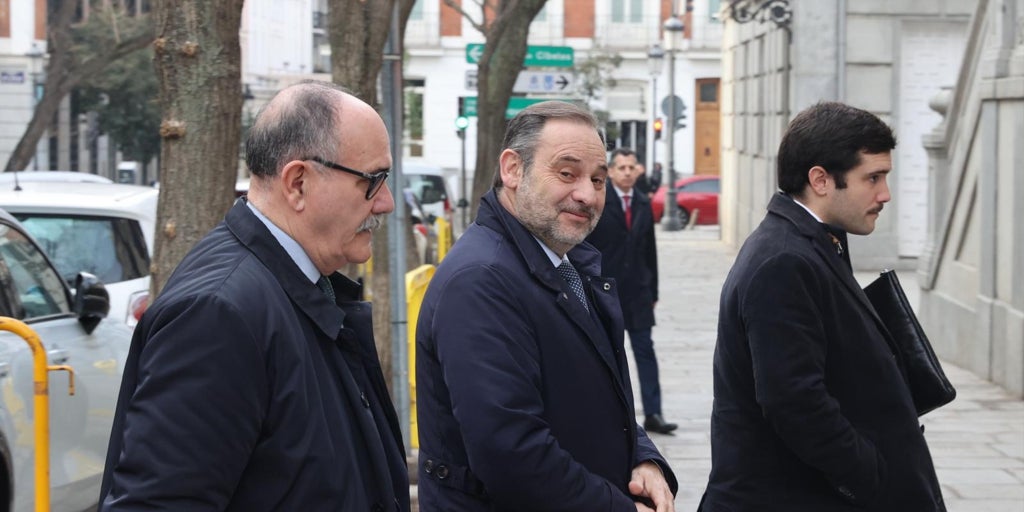 Cuatro delitos que suman hasta 22 años de cárcel, el futuro penal de Ábalos