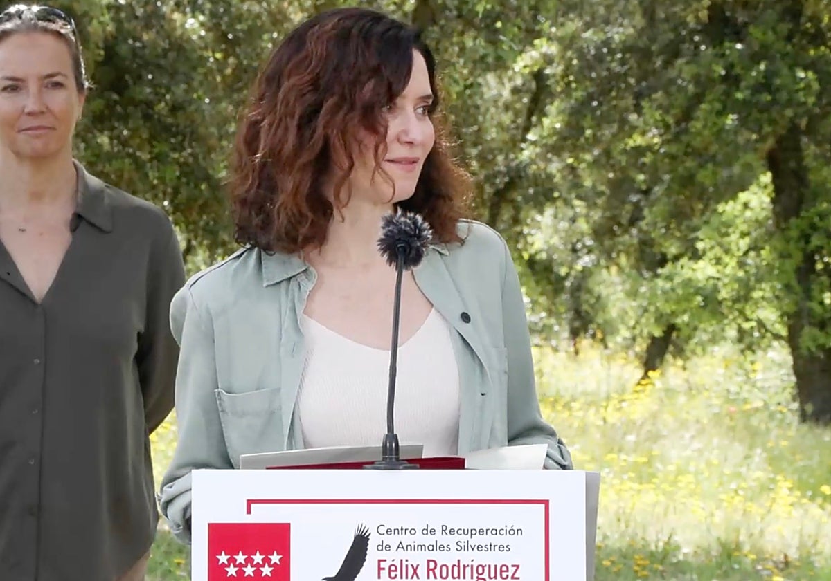 Isabel Díaz Ayuso, en su visita al Centro de Recuperación de Animales Silvestres Félix Rodríguez de la Fuente