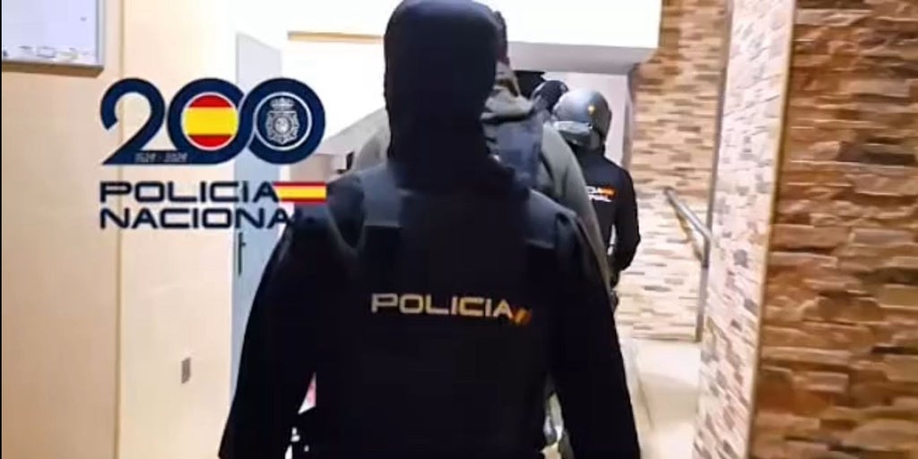 Asaltan a un conductor a punta de pistola en Algeciras y se lo llevan para propinarle una brutal paliza