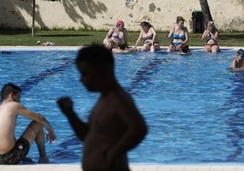 Las piscinas de la Fuensanta y calle Marbella en Córdoba abrirán el 5 de junio