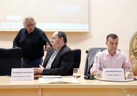 El homenaje a Julio Anguita en Córdoba dibuja un frente anti PP-Vox de IU, ERC y Bildu