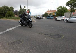 El policía acusado de homicidio imprudente por un atropello mortal con un coche patrulla en el Vial recurre el auto que lo procesa
