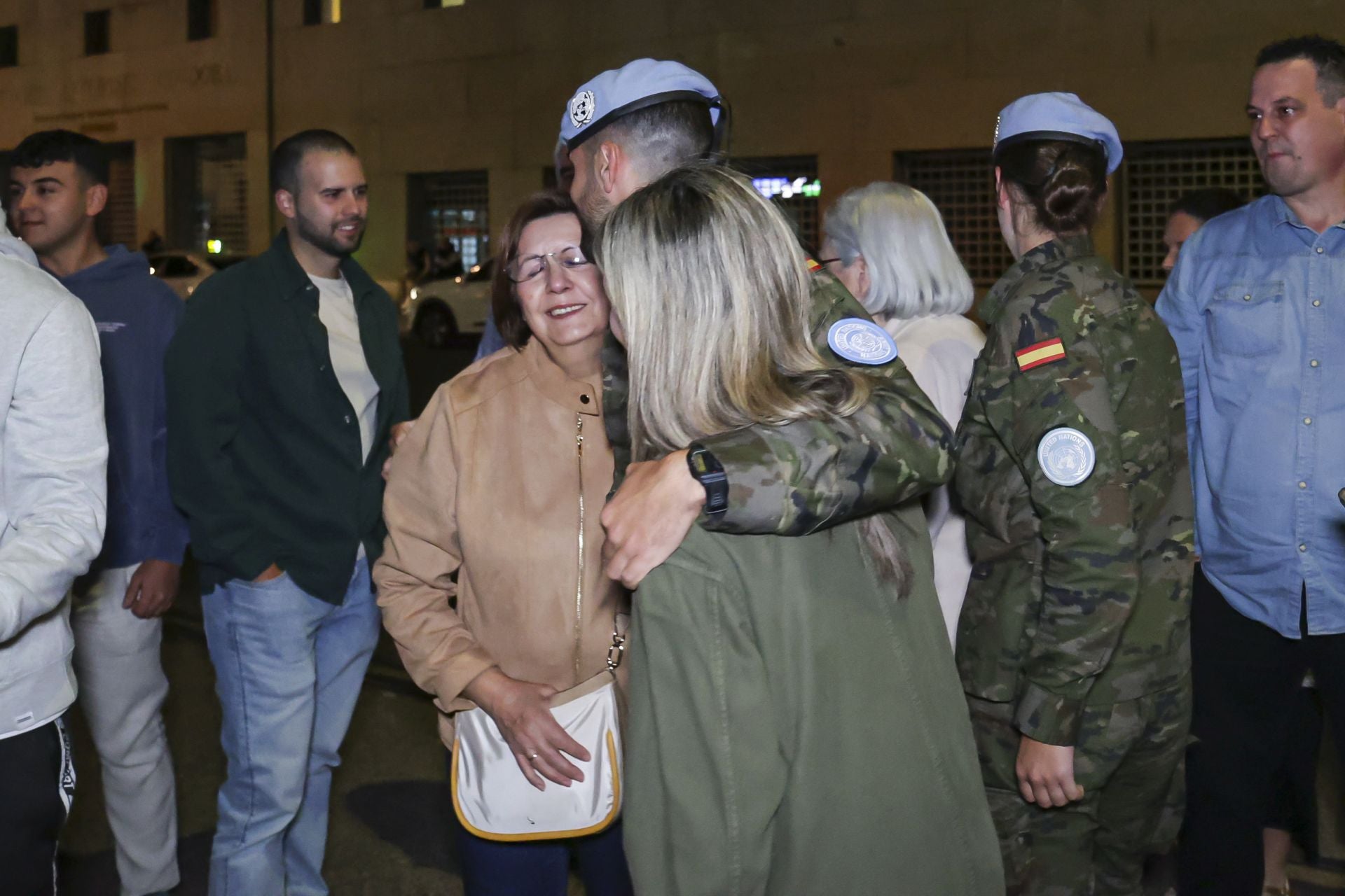 En imágenes, el emotivo regreso de El Líbano de los primeros militares de la BRI X de Córdoba