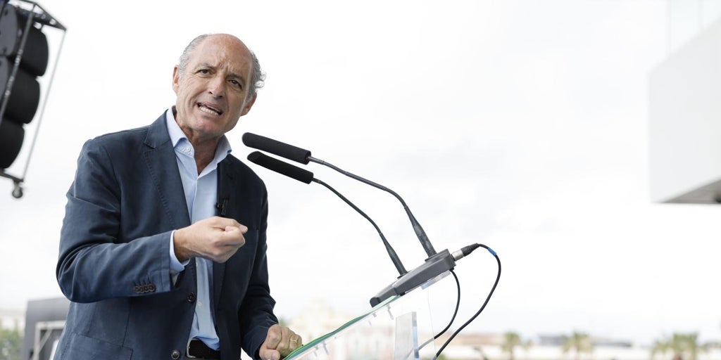 Camps enfría sus aspiraciones y descarta ahora presidir el PP valenciano