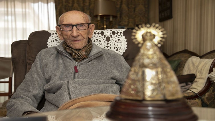 Muere a los 106 años José Escobar, decano de los cofrades de Córdoba y fiel servidor de la Virgen de los Dolores