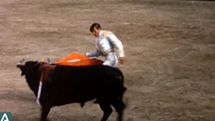 La Filmoteca de Andalucía rescata y exhibe grabaciones de El Cordobés en capeas y corridas en formato Súper 8
