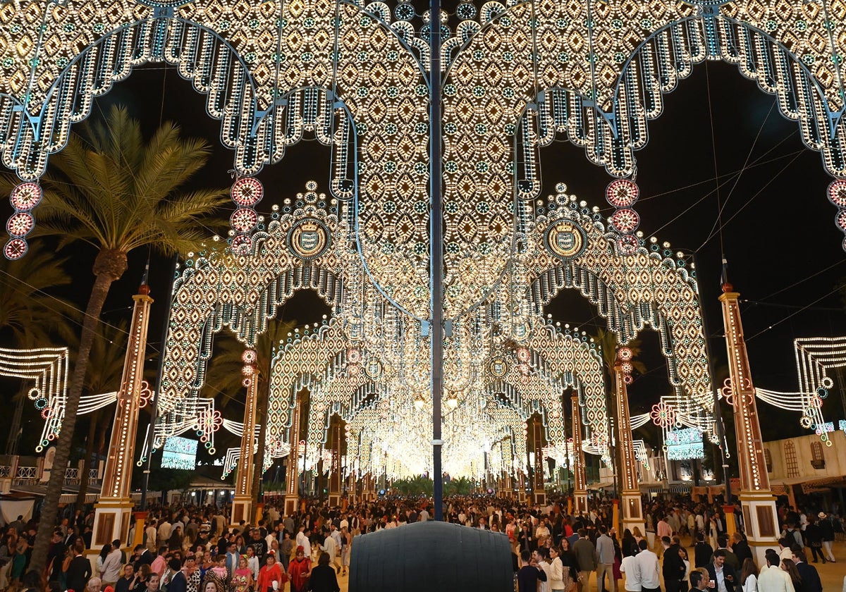 Alumbrado del Real de la Feria del Caballo de Jerez