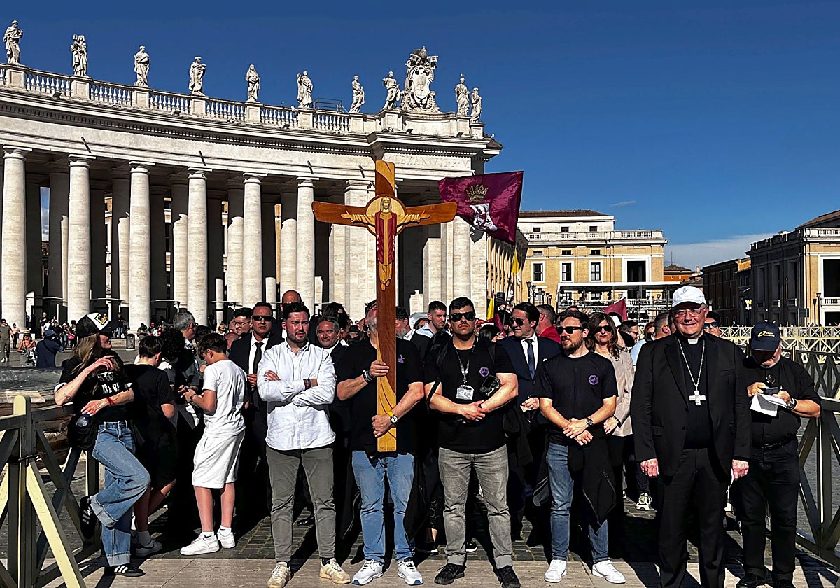 Un millar de leoneses peregrinan a la Puerta Santa de San Pablo Extramuros