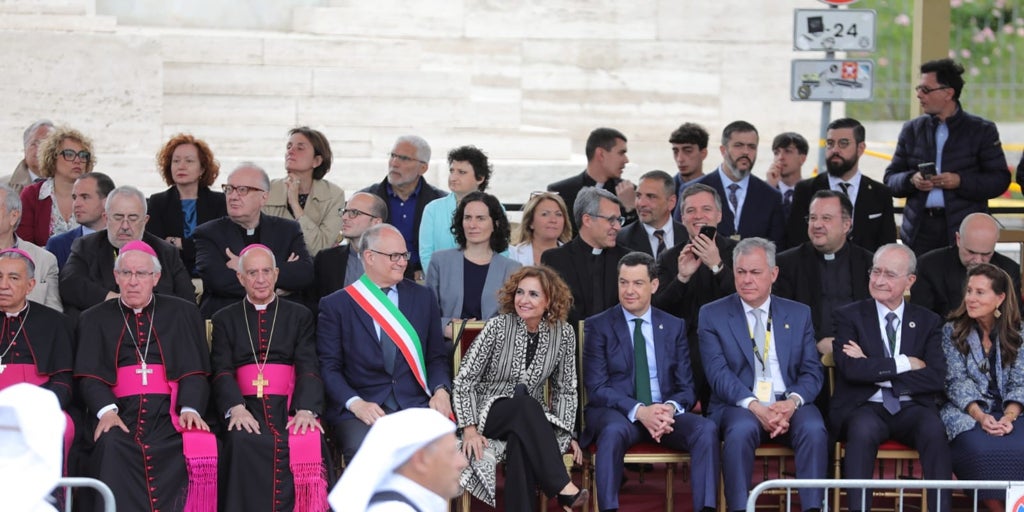 Juanma Moreno: «Andalucía ha tomado Roma»