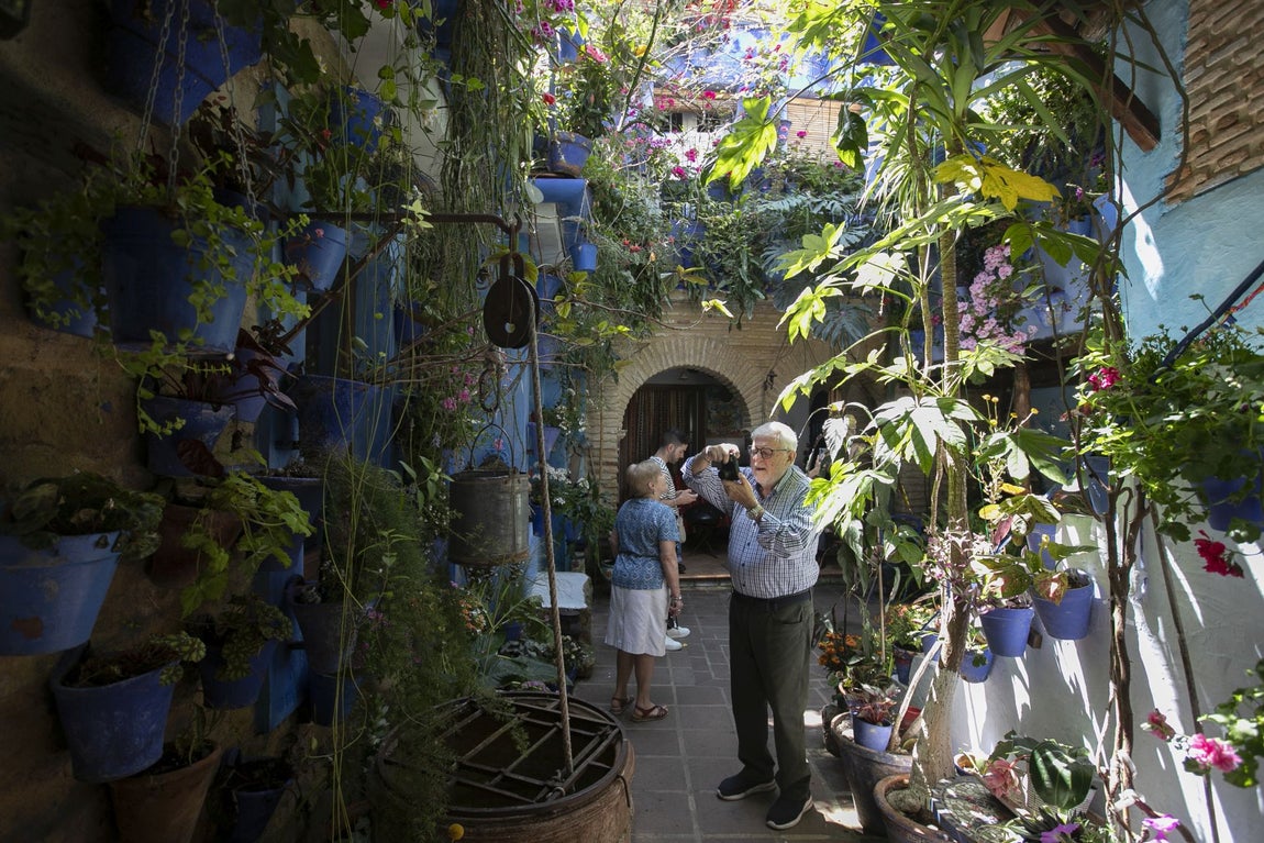 Los espectaculares Patios de Santa Marina y San Lorenzo, en imágenes