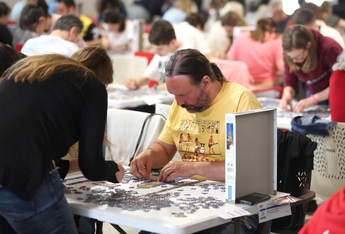 El Torneo Solidario de Puzles de Toledo, en imágenes