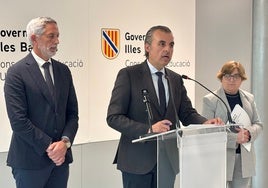 Baleares prohíbe el uso de móviles en los colegios tras certificar una reducción «significativa» de los conflictos en este curso