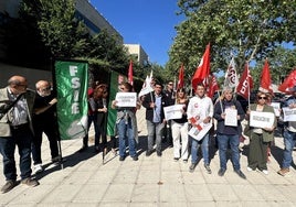 Los sindicatos de la concertada salen a la calle contra el «trato injusto» que reciben de la Consejería de Educación