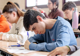 Los alumnos canarios sacaron una media de  6,83 en la PAU, entre las más bajas de España