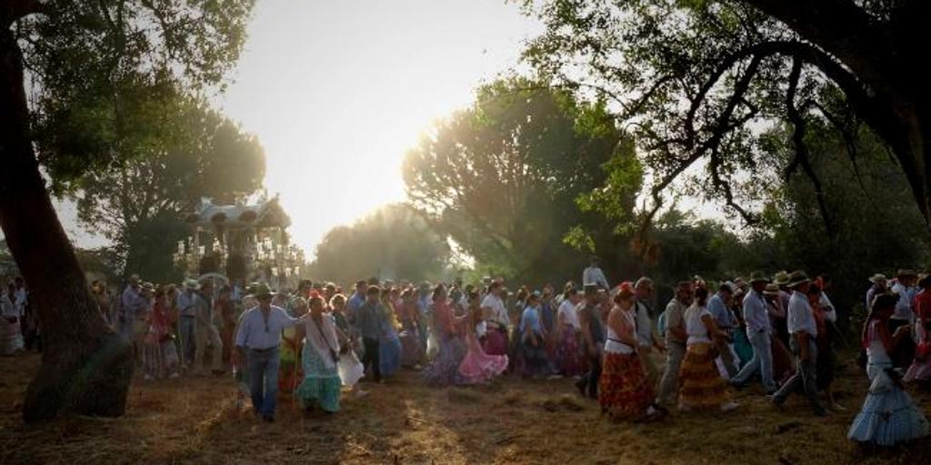 La junta de andalucía actualiza las condiciones de paso por doñana para que la romería del rocío garantice la conservación ambiental