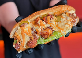 La comida callejera más famosa de América llega a Córdoba: «Los más famosos de Filadelfia»