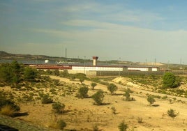 Denuncian la «alarmante» falta de seguridad en la cárcel de Villena tras una nueva agresión a un funcionario