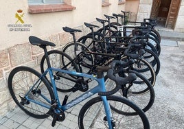 Dos detenidos en Toledo por el robo de dos vehículos y once bicicletas valoradas en 70.000 euros