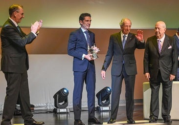 Los empresarios arropan a Grupo de Santiago Automoción, FAE de Oro 2025