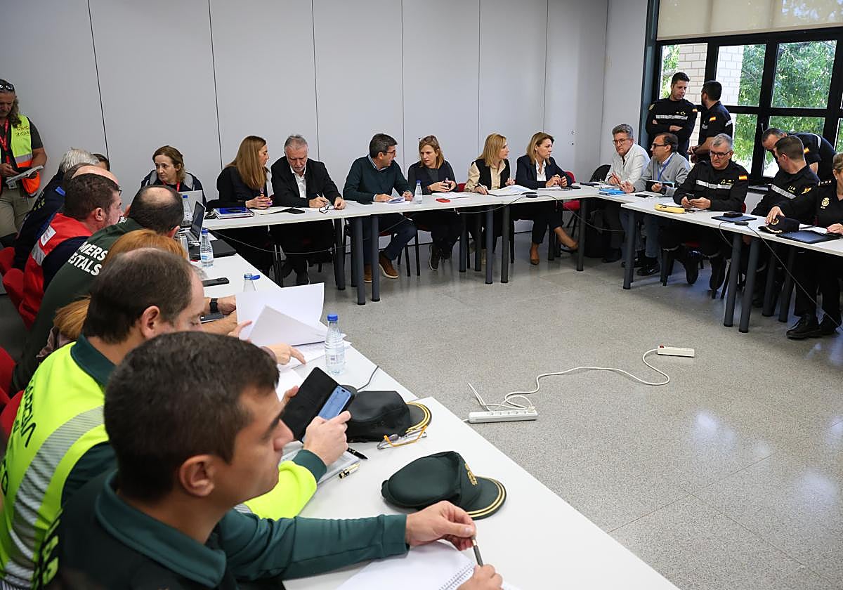 Imagen de archivo de una reunión del Cecopi días después de la dana