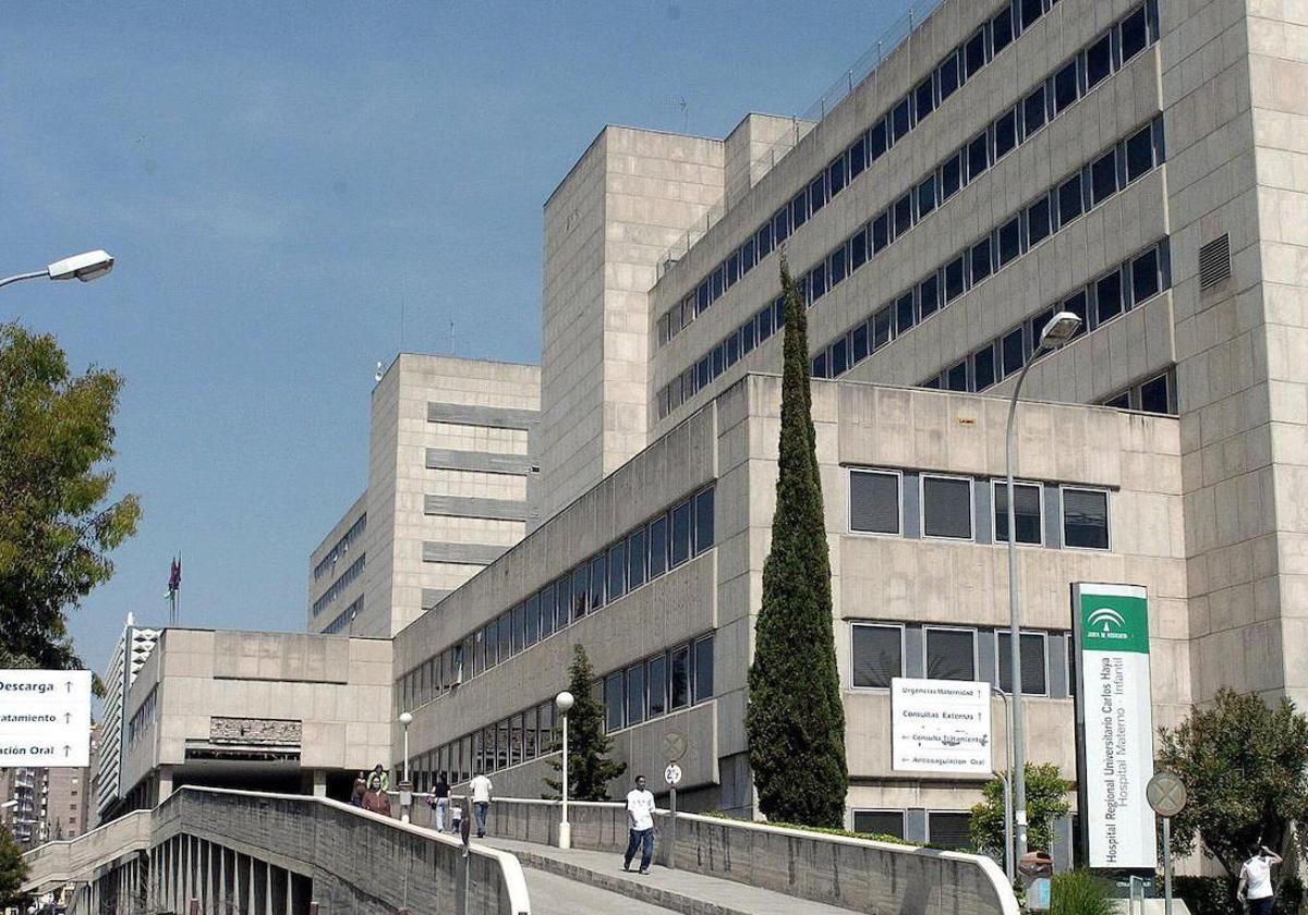 Entrada a las Urgencias del Materno Infantil de Málaga