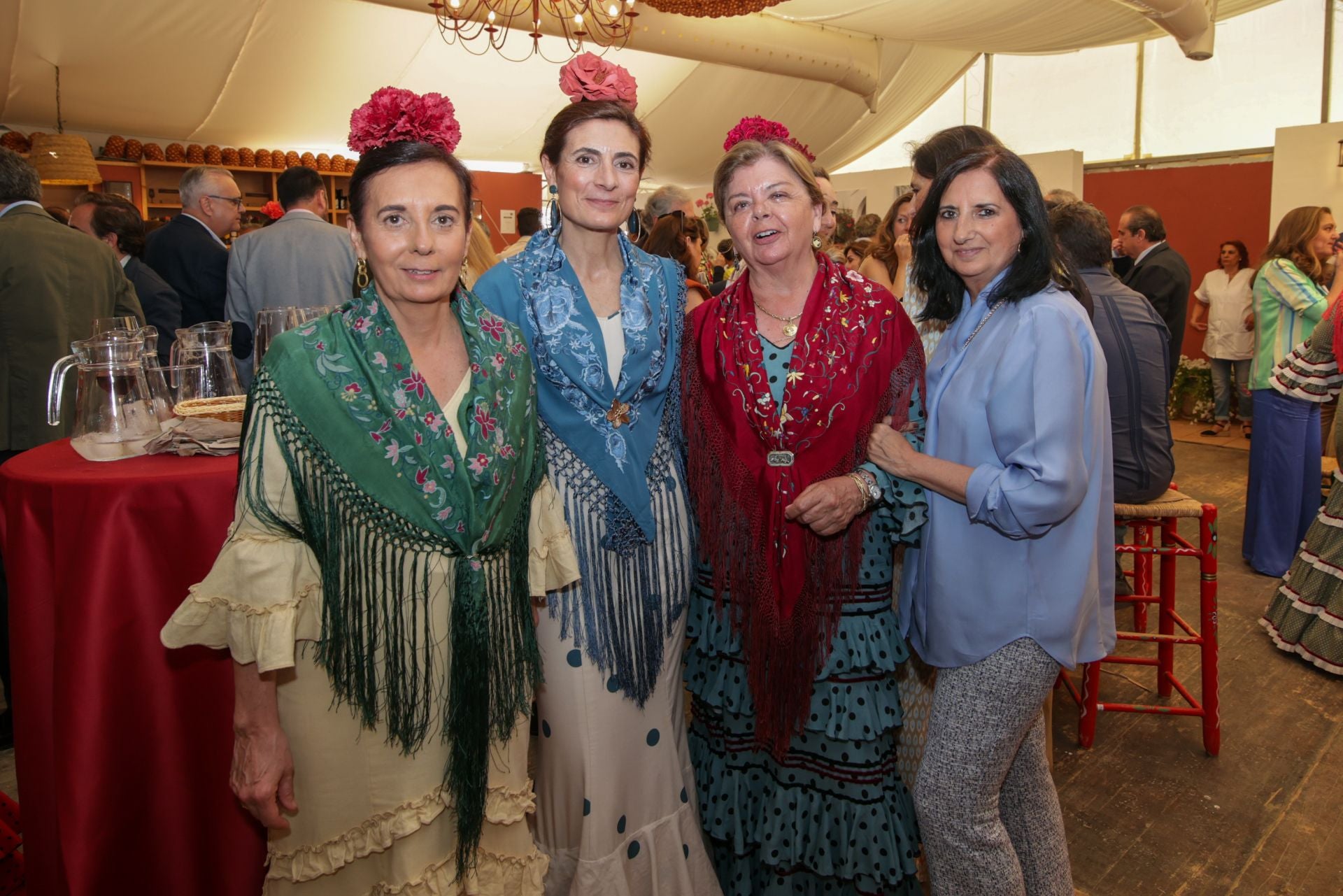 El ambiente en las casetas del sábado de Feria en Córdoba, en imágenes