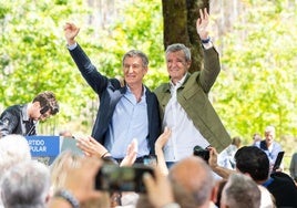 Feijóo llama a «pasar página a tanta degradación» y presenta un PP para el «rearme moral» de España