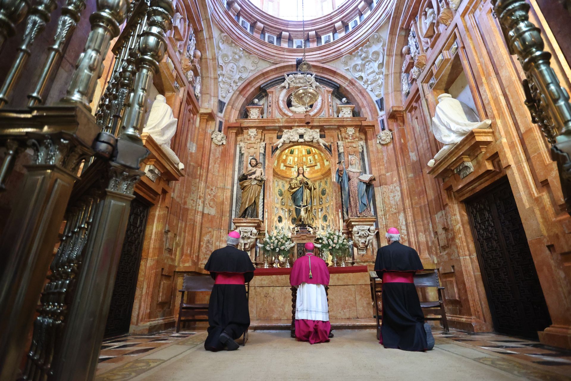 La toma de posesión de Jesús Fernández como nuevo obispo de Córdoba, en imágenes