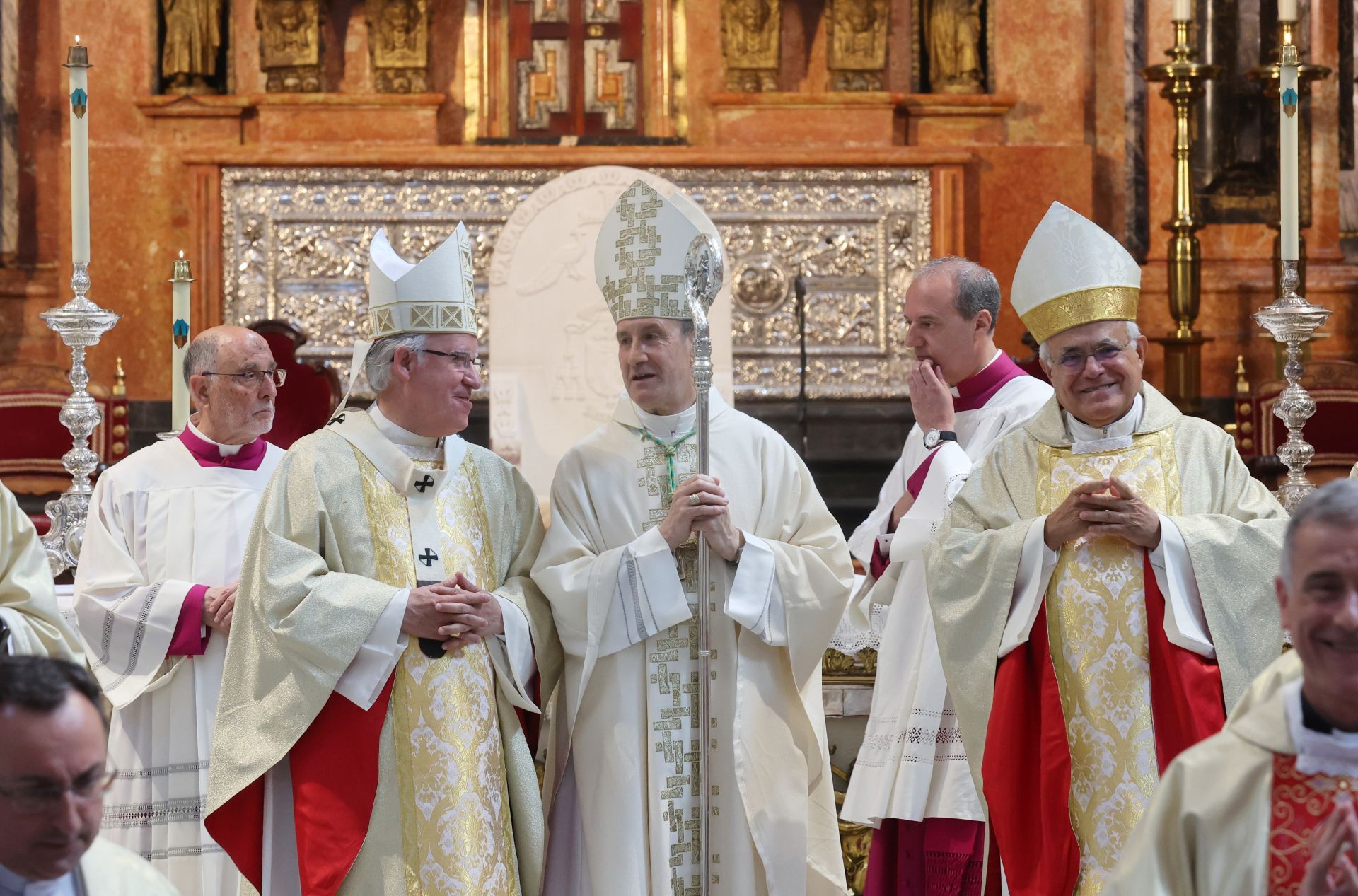 La toma de posesión de Jesús Fernández como nuevo obispo de Córdoba, en imágenes