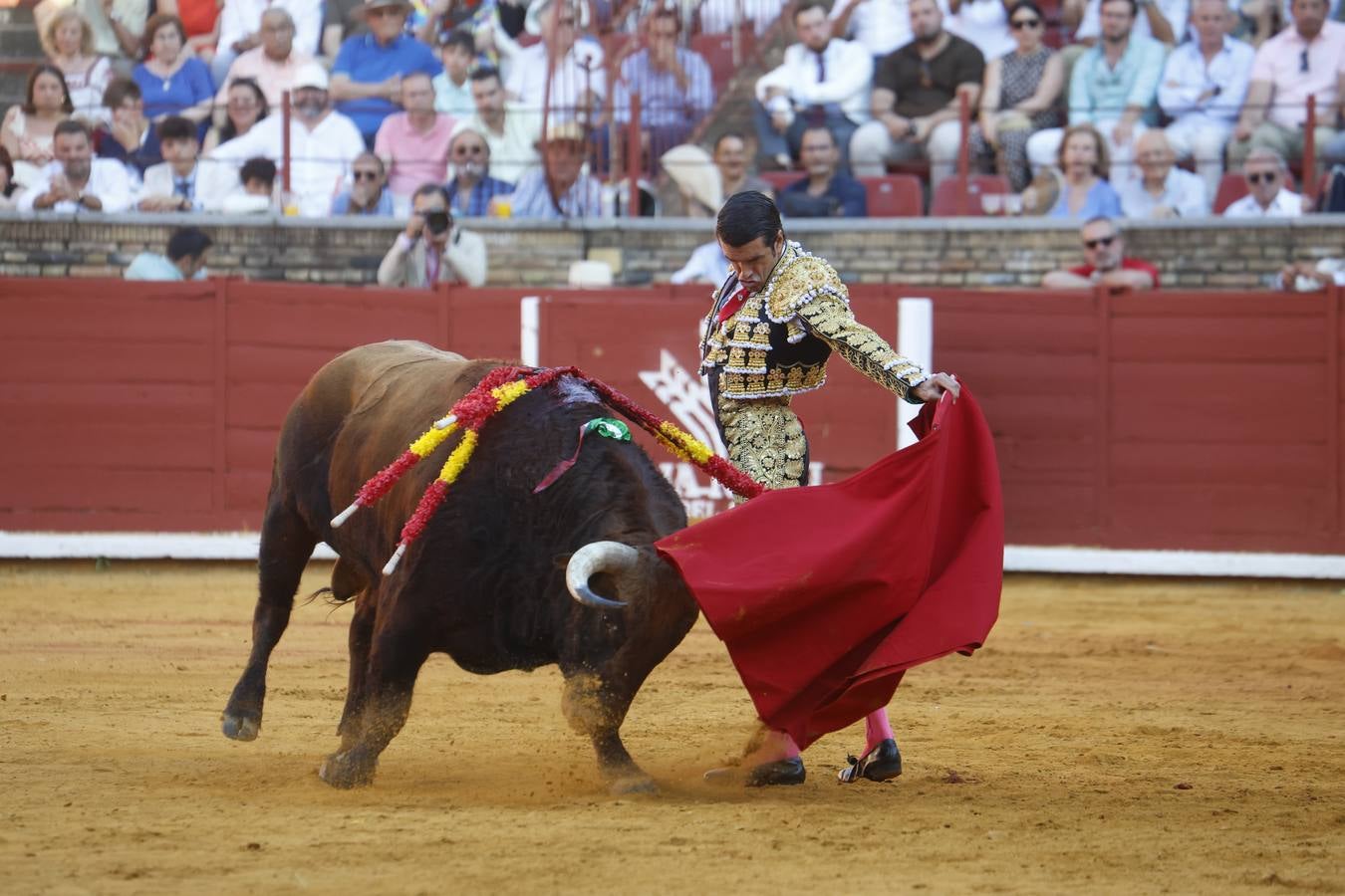 La corrida de Perera, De Justo y Jiménez en Córdoba, en imágenes
