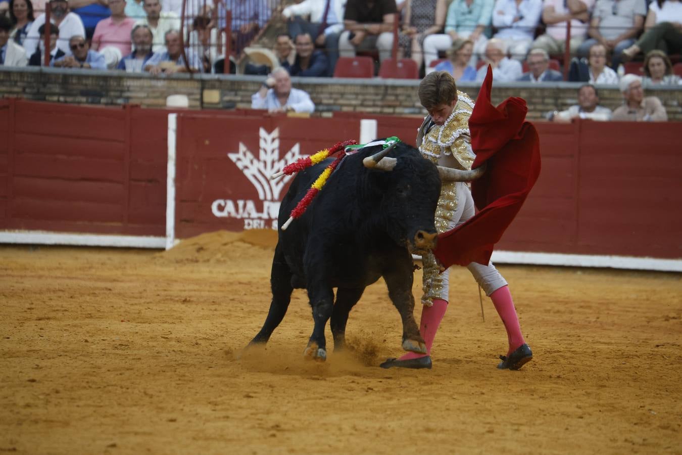 La corrida de Perera, De Justo y Jiménez en Córdoba, en imágenes
