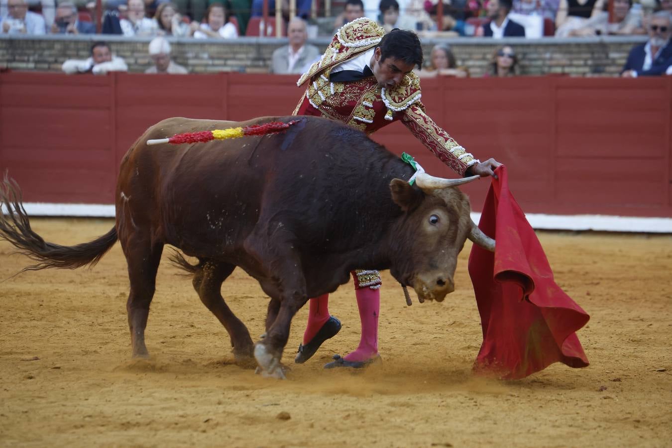 La corrida de Perera, De Justo y Jiménez en Córdoba, en imágenes