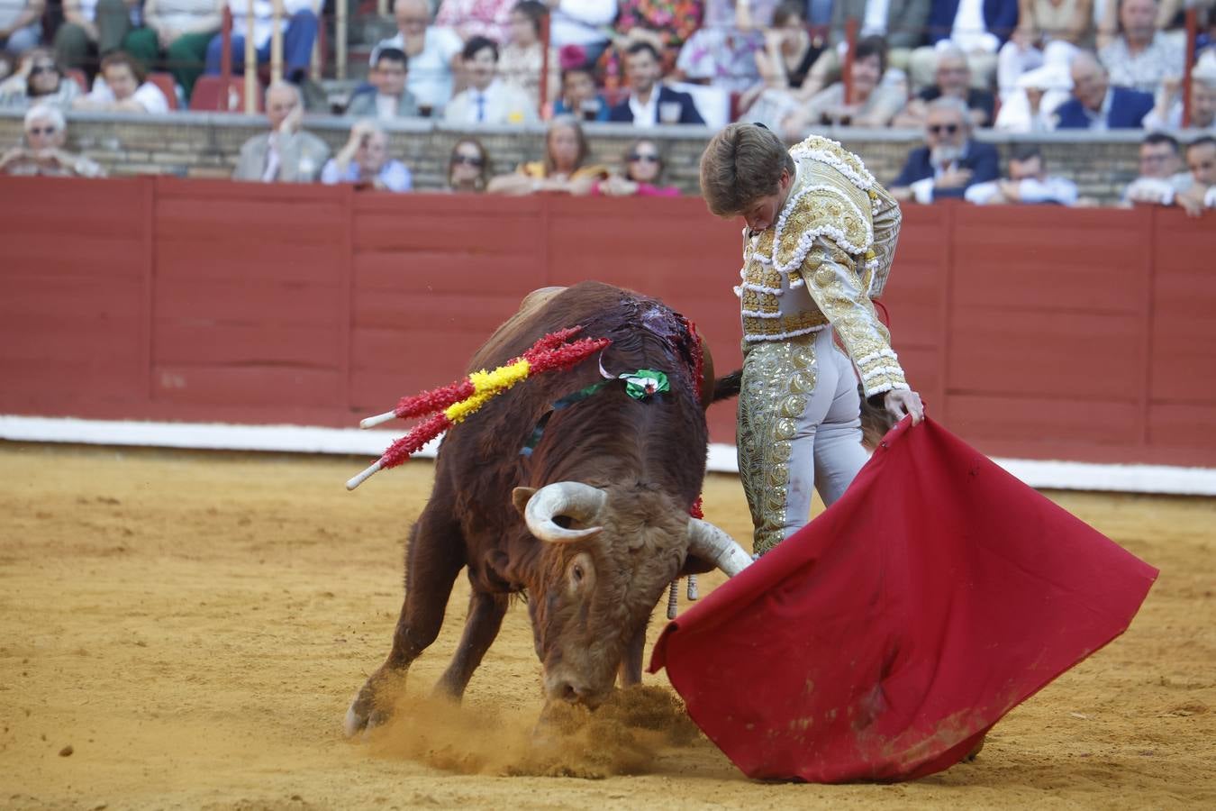 La corrida de Perera, De Justo y Jiménez en Córdoba, en imágenes