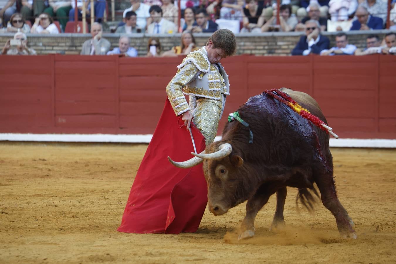 La corrida de Perera, De Justo y Jiménez en Córdoba, en imágenes
