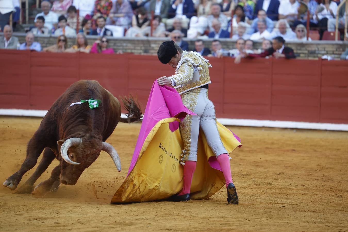 La corrida de Perera, De Justo y Jiménez en Córdoba, en imágenes
