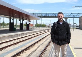 Planes de vida 'descarrilados' por la supresión de frecuencias del AVE