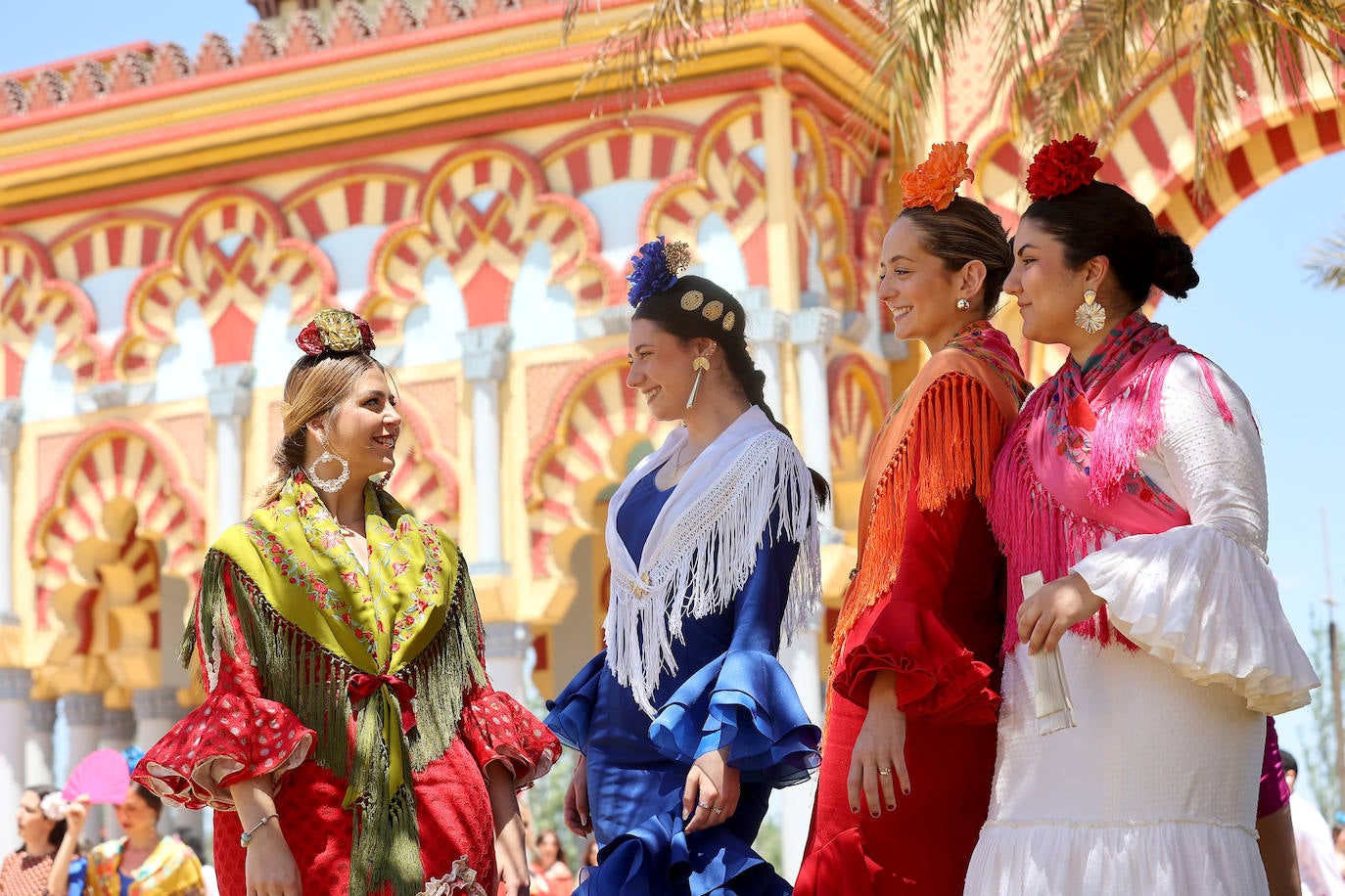 Ambiente de gala en el domingo de Feria de Córdoba, en imágenes