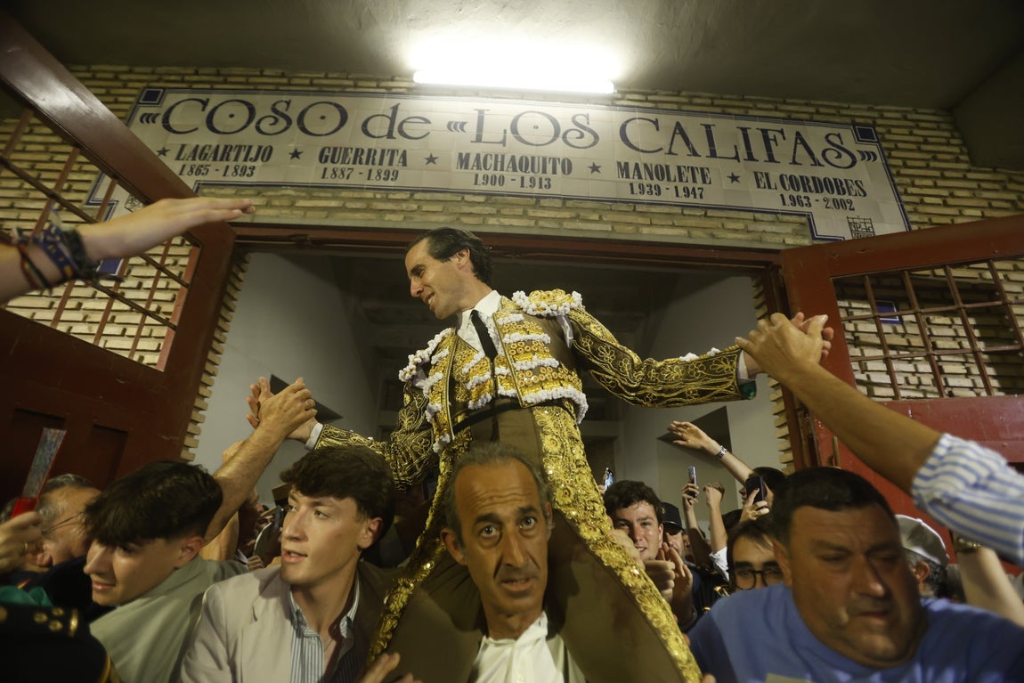 Las mejores imágenes del triunfo de Juan Ortega y Roca Rey en la Feria de Córdoba
