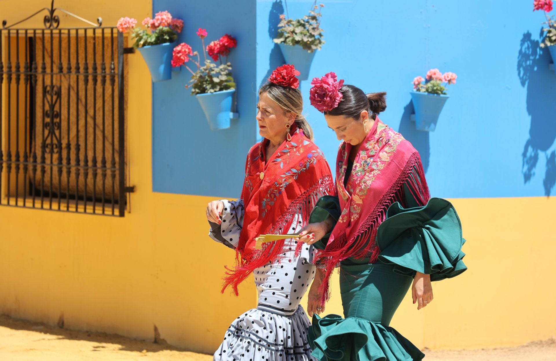 El ambiente del Lunes de Feria de Córdoba, en imágenes