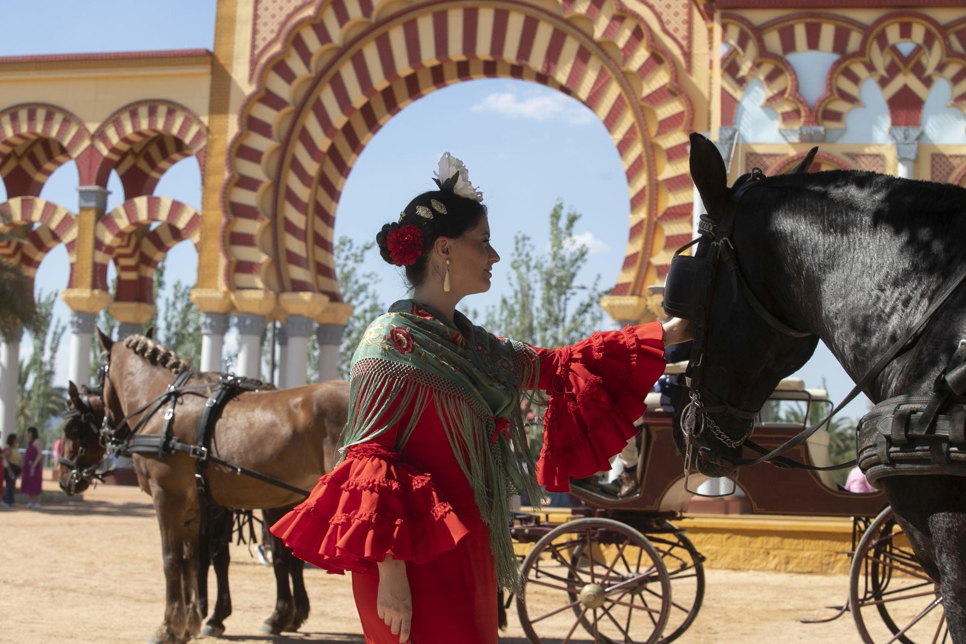 El lucido ambiente el martes de Feria de Córdoba, en imágenes