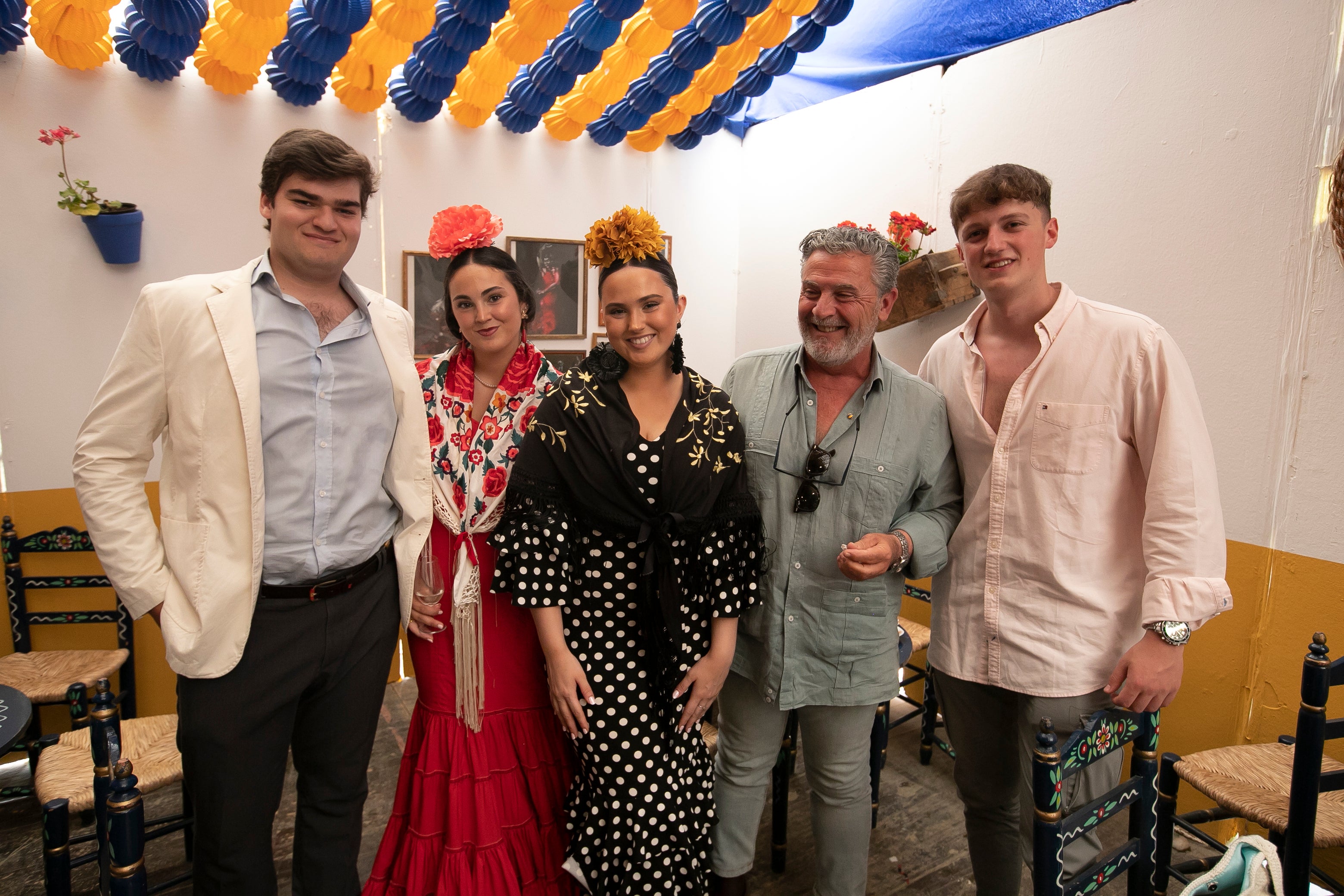 El clima de disfrute en las casetas de la Feria de Córdoba este martes, en imágenes