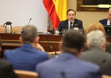 A puerta cerrada y en 'petit comité': así se recibe a los diplomáticos críticos con Albares