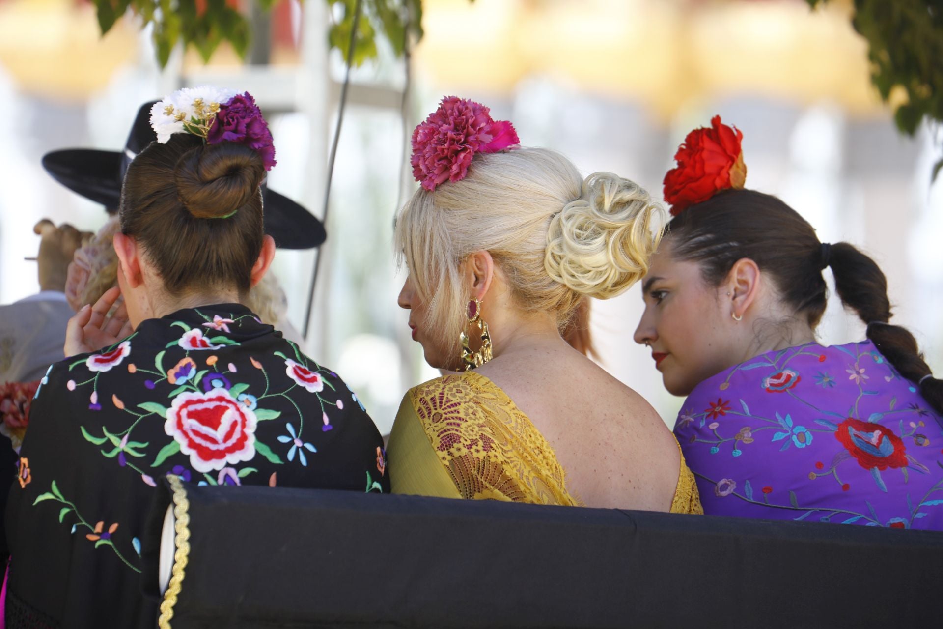 El brillante ambiente del miércoles de Feria en Córdoba, en imágenes