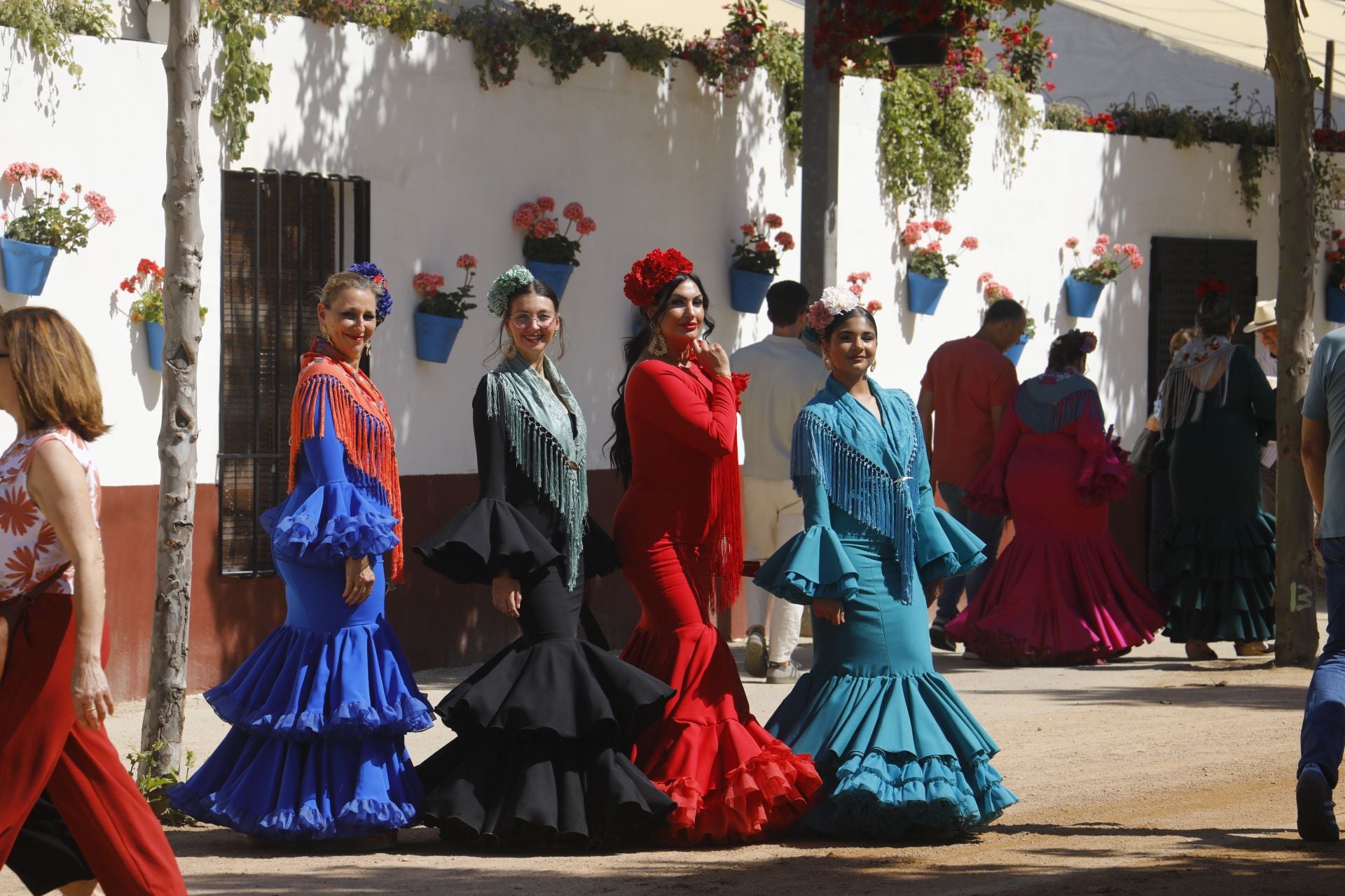 El brillante ambiente del miércoles de Feria en Córdoba, en imágenes