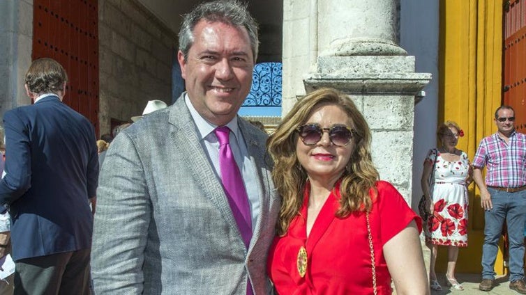 La Guardia Civil confirma que el PSOE enchufó a la mayoría de 84 contratados en la Faffe con fondos públicos, incluida la mujer de Juan Espadas