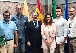 La asociación mayoritaria de la Guardia Civil reclama a los eurodiputados la declaración del litoral andaluz como Zona de Especial Singularidad