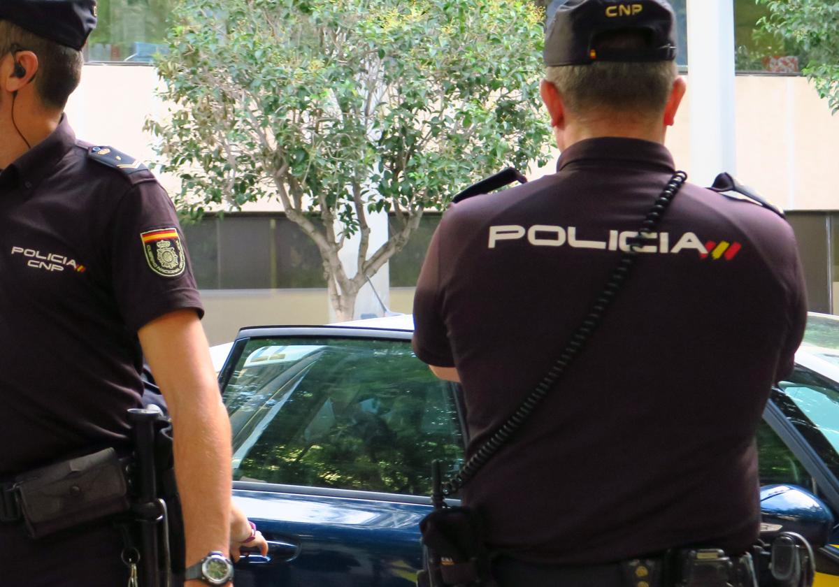 Agentes de la Policía Nacional